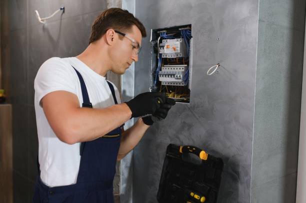 Best Local Electrician Companies  in Fairbury, IL